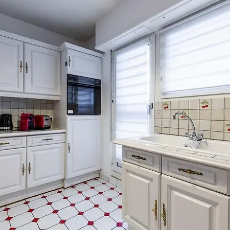 Central City Center Apartment